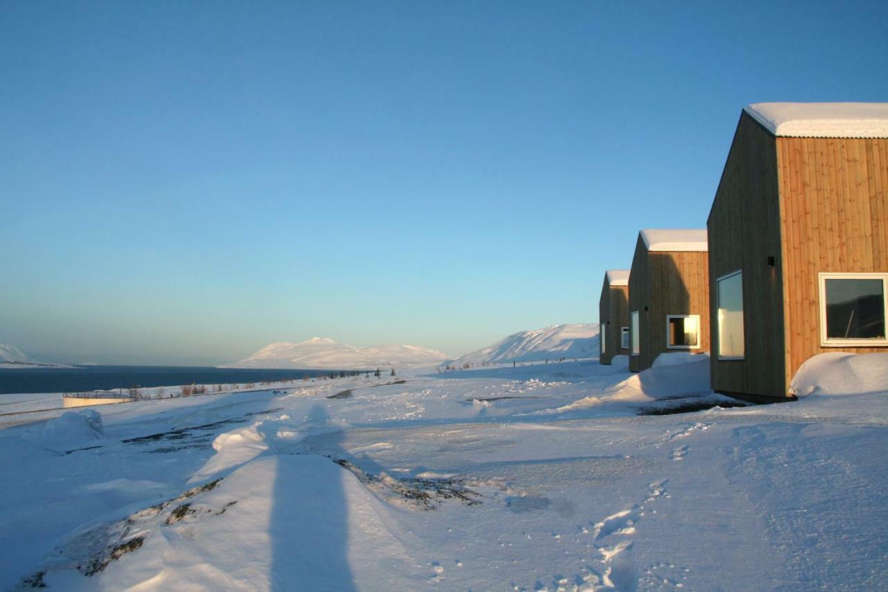 آكيورِيْري Sunnuhlid Houses المظهر الخارجي الصورة